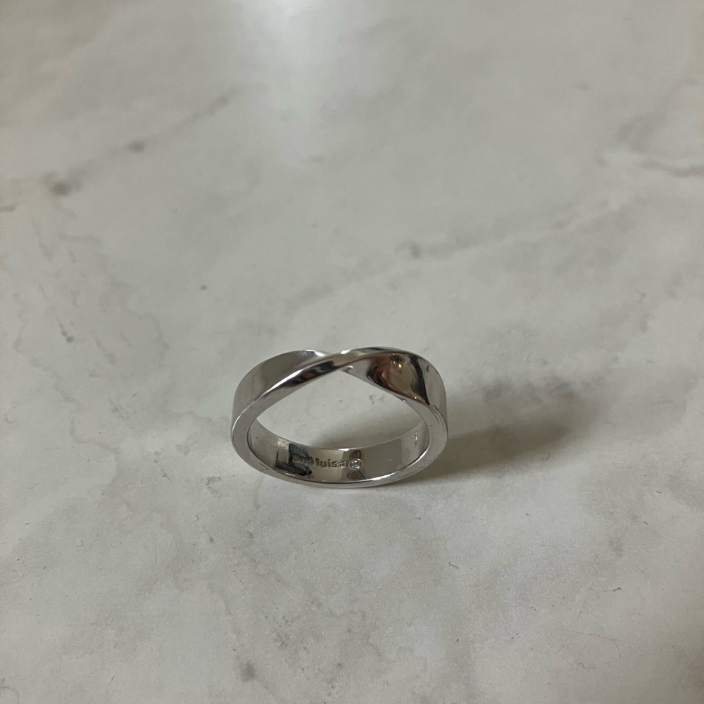 Eliora Silver toned twist band